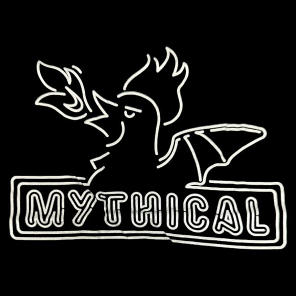 Good Mythical Morning, Rhett & Link - Golden Tee of Mythicality 20th Season Ed. - Picture 2 of 2